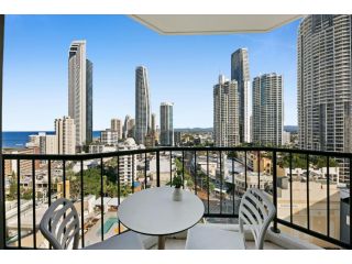 Cosy 2-Bed Central Studio Apartment With Views Hotel, Gold Coast - 3
