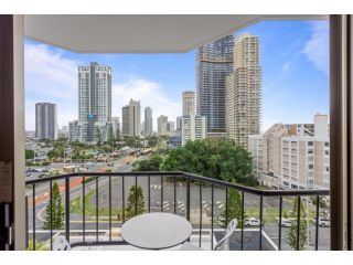 Cosy 2-Bed Studio in Heart of Surfers Paradise Hotel, Gold Coast - 3