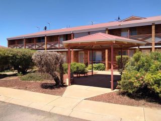 Cosy 2 bedroom Unit in a secure gated complex Guest house, Western Australia - 1