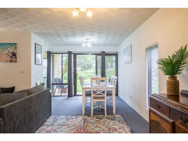 Cosy 3-bed Unit Steps from the Beach Apartment, Batemans Bay - imaginea 1