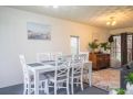 Cosy 3-bed Unit Steps from the Beach Apartment, Batemans Bay - thumb 6