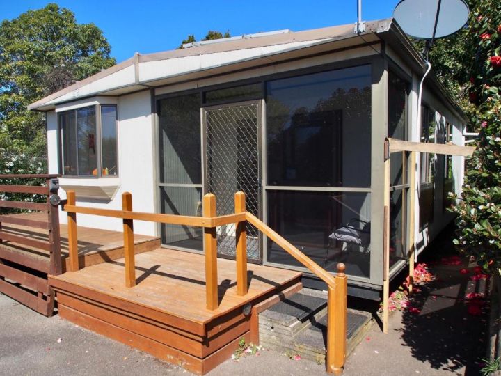 Cosy, comfortable Cottage - views & location plus Guest house, Tasmania - imaginea 14