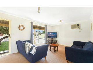 Cosy shack close to surf beaches, river and shops Guest house, Goolwa - 2