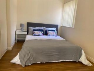 Cosy studio close to QEH+City+Beach+Airport Apartment, South Australia - 4