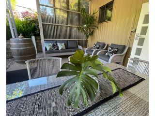 Cosy three bedroom guesthouse in Kuranda Guest house, Australia - 2