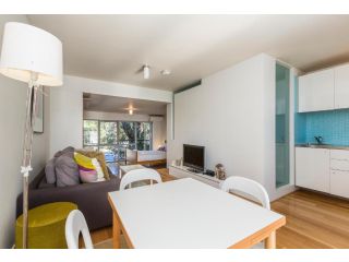 Cottesloe Tree Top Studio Apartment, Perth - 1