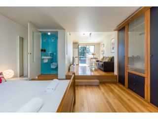 Cottesloe Tree Top Studio Apartment, Perth - 3