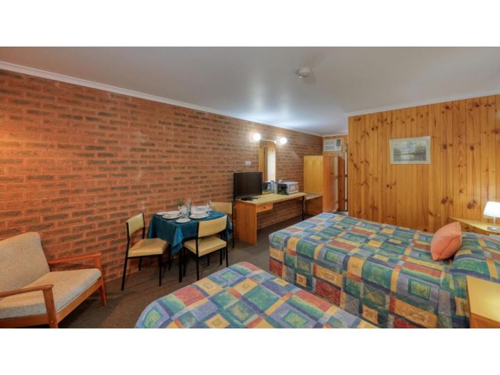 Country Roads Motor Inn Hotel, Narrandera - imaginea 14