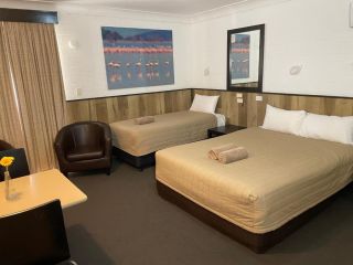 Countryman Motor Inn Cowra Hotel, Cowra - 5