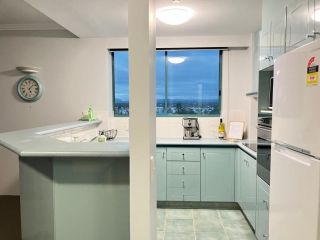 Holiday Apartment in Surfers Paradise, Gold Coast Apartment, Gold Coast - 4