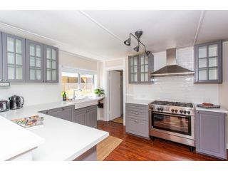 Cowra Cottage Guest house, Cowra - 1