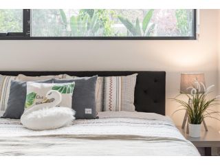 Cozy Kingbed Apt Study Homebush Sleeps 5 Apartment, Sydney - 4