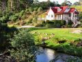 Crabtree Riverfront Cottages Apartment, Tasmania - thumb 1