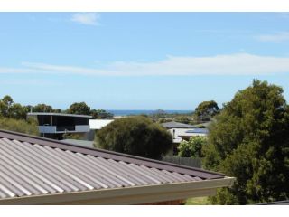 Creek to Beach Guest house, Apollo Bay - 4