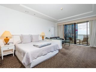 Deluxe Ocean Views Hotel, Gold Coast - 5