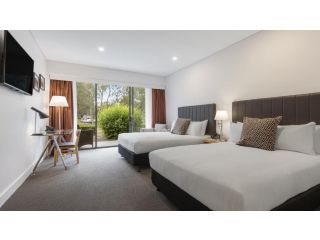 Crowne Plaza Hunter Valley, an IHG Hotel Hotel, Lovedale - 1