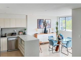 Crows Nest - Executive Penthouse - 3 Bedroom- 5km to City Apartment, Sydney - 4