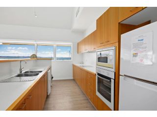 Crows Nest Apartment, Nelson Bay - 5