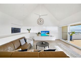 Crows Nest Apartment, Nelson Bay - 3