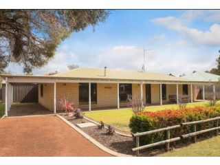 Crystal Shores - Quindalup Guest house, Quindalup - 1