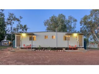 Cunnamulla Tourist Park Campsite, Queensland - 5