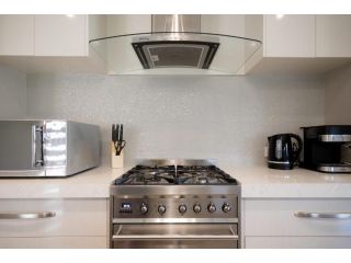 Cute and Cosy 2 Bedroom Unit in Summerhill Apartment, Kings Park - 3
