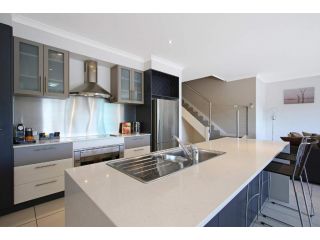 Cypress Townhouse 11 Guest house, Mulwala - 3