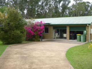 dad & alice's place Guest house, Tin Can Bay - 2