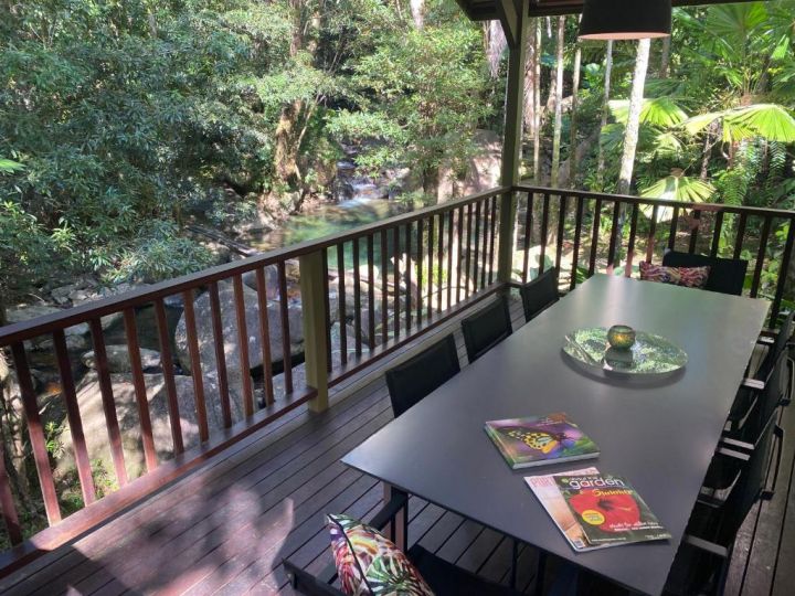 Daintree Secrets Rainforest Sanctuary Guest house, Diwan - imaginea 6