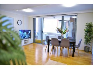 Darling Harbour Comfy 2 Bedroom Apartment Apartment, Sydney - 2