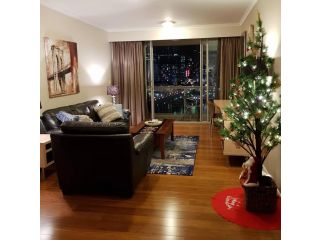 Darling Harbour 2 Bedroom Apartment Apartment, Sydney - 5