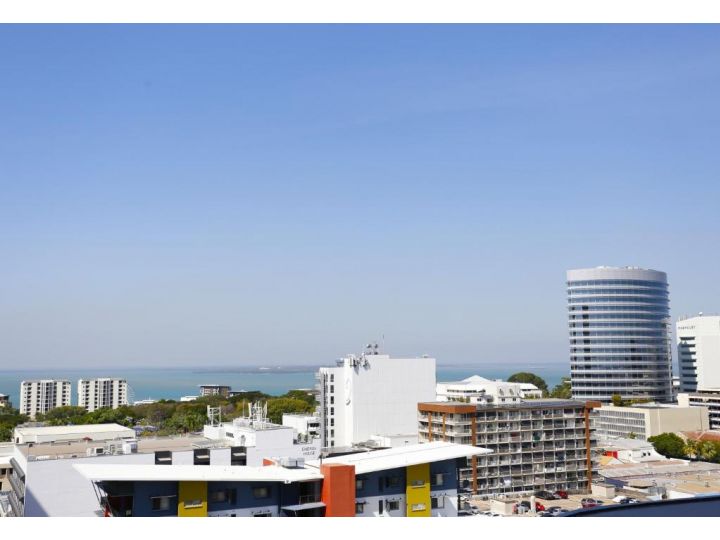 Darwin City Apartment with Harbour View & Pool Guest house, Darwin - imaginea 13