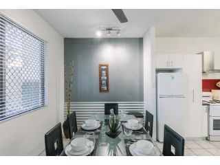 CitySide Apartment - 2 Bedroom with Private Courtyard Apartment, Darwin - 4