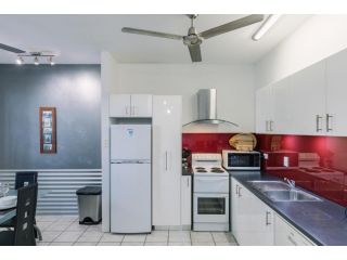 CitySide Apartment - 2 Bedroom with Private Courtyard Apartment, Darwin - 3