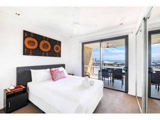 Darwin Waterfront Lagoon Hideaway with Sea Views Apartment, Darwin - 4