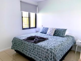 Darwin Waterfront Suites - Tropical Harbour Views Apartment, Darwin - 3