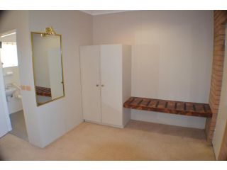 Deer Park Motor Inn Armidale Hotel, Armidale - 4