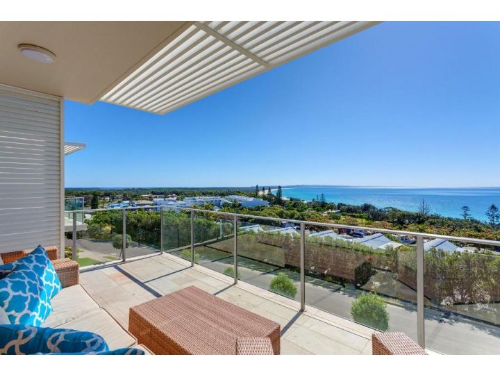 Dee&#x27;s Retreat - Rainbow Beach - Five Star Luxury Accommodation, Aircon, pool, views, wifi Guest house, Rainbow Beach - imaginea 2