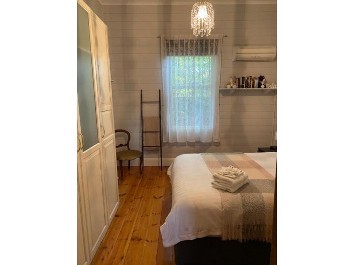 DELIGHTFUL AND CHARMING ROSE COTTAGE Guest house, Victoria - imaginea 16