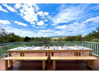 Delightful stays in hobby farm with mountain view Villa, Victoria - 2