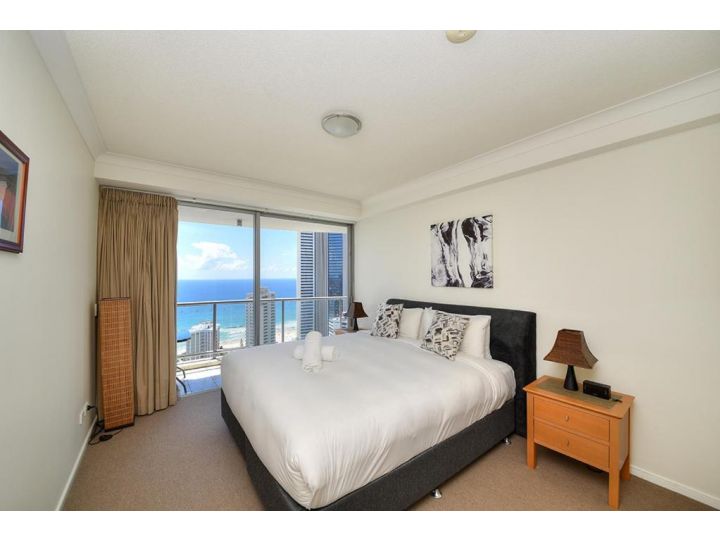 Deluxe Chevron Renaissance Apartment, Gold Coast - imaginea 17