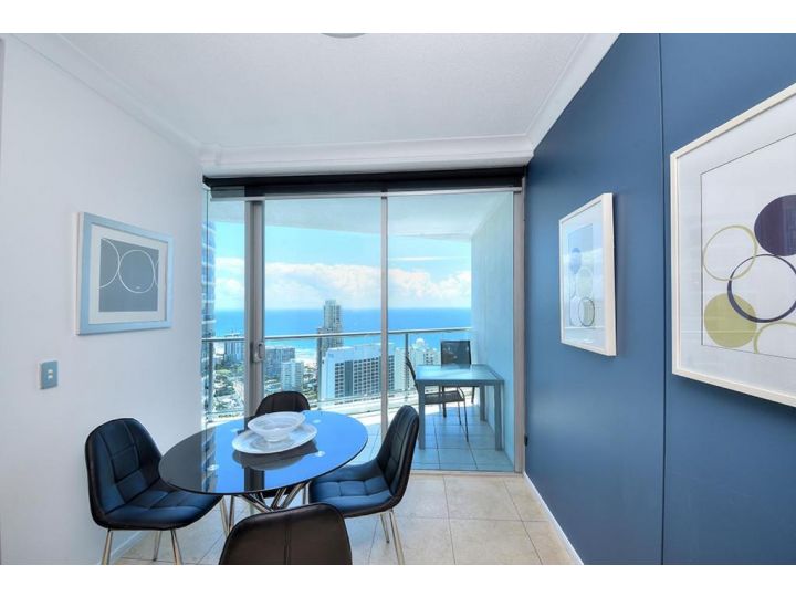 Deluxe Chevron Renaissance Apartment, Gold Coast - imaginea 10
