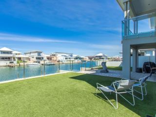 Deluxe Living in Mariners Cove Guest house, Mandurah - 5