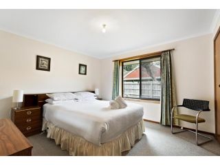 Deppelers Guest house, Lakes Entrance - 5