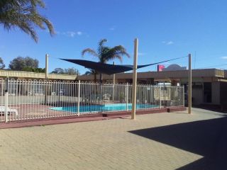 Desert Sand Motor Inn Hotel, Broken Hill - 5