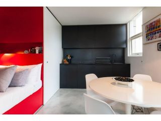Designer Pad with a View Apartment, Sydney - 4