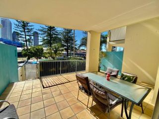Diamond Beach 6 Apartment, Gold Coast - 2