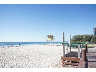 Diamond beach 87 NEW Villa, Gold Coast - 5