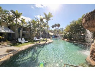 Diamond Beach 98 Apartment, Gold Coast - 1