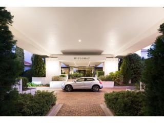 Ramada Diplomat Canberra Hotel, Canberra - 5